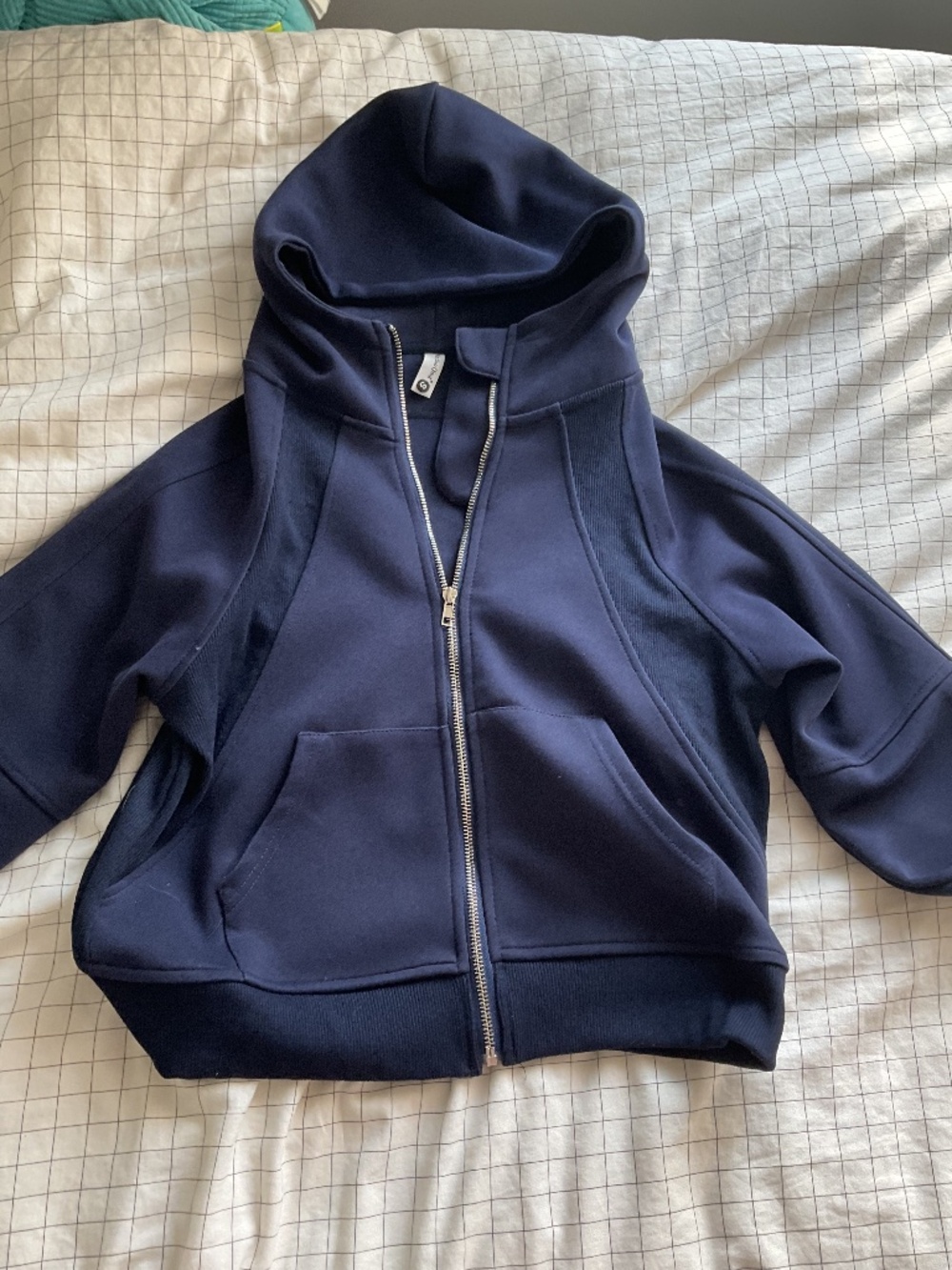 Short cropped navy blue hoodie size S
